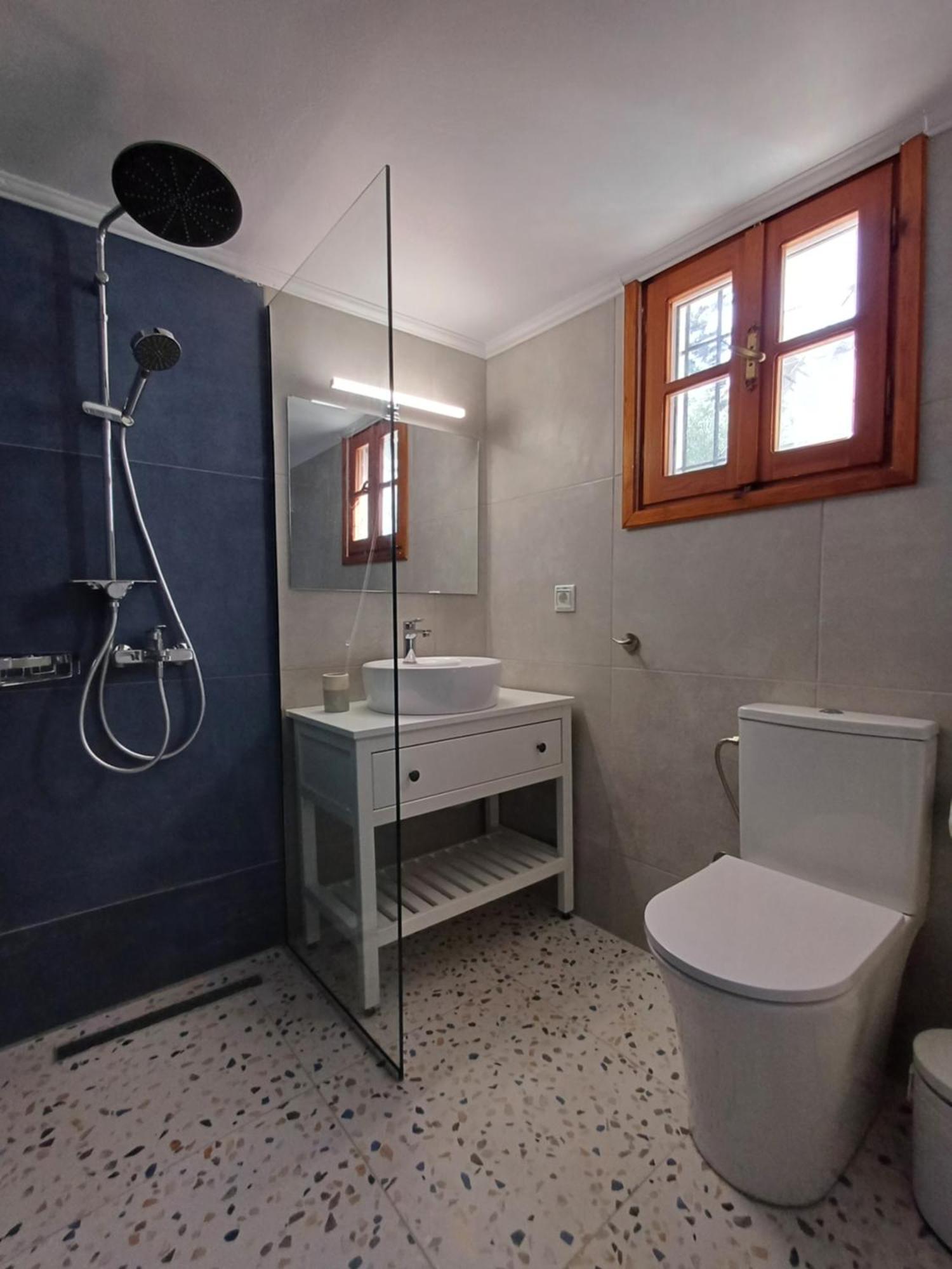 Ferienhaus Mitsa With Stunning View On The Hill Argassi